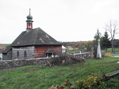 Dřevěný kostel sv. Jana Křtitele - Lipná