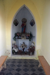 Kaplička Panny Marie ve Smržicích 