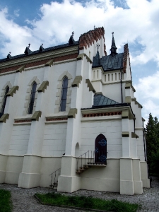 Tvarožná - Novogotický kostel sv. Mikuláše_5
