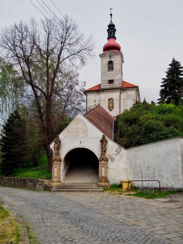 Kokory  - Kostel Nanebevzetí Panny Marie_1